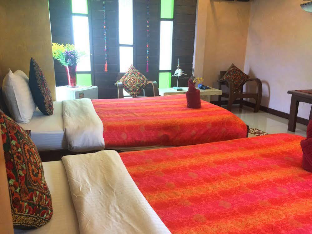 Soi One Boutique Bedrooms Paj Kültér fotó